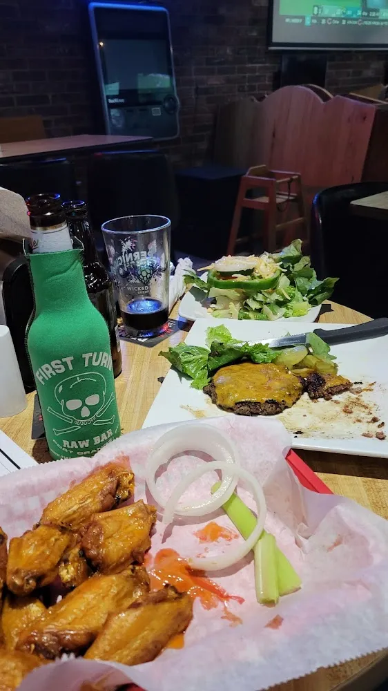 Wings and Keto Smash Burger